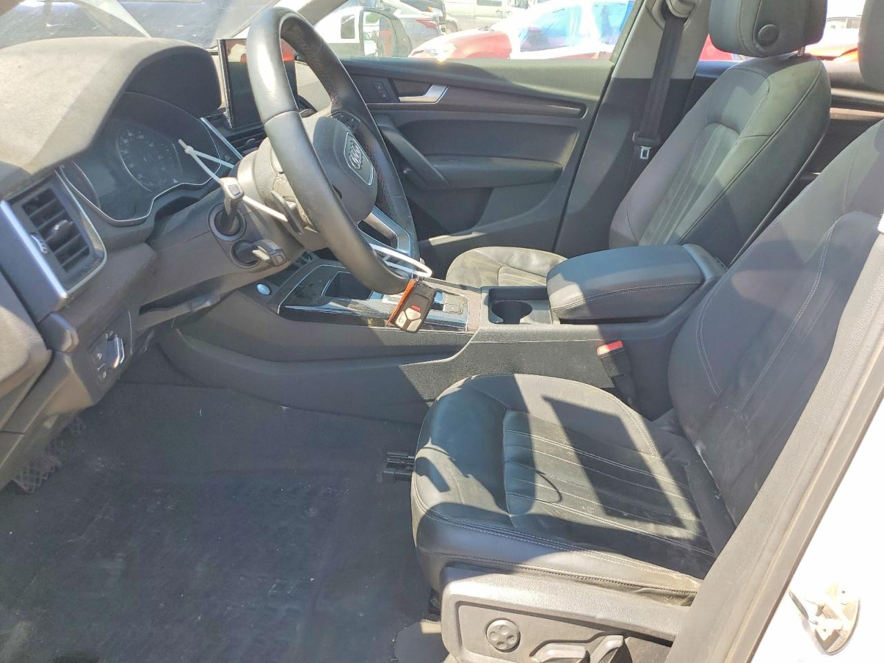 2023 AUDI Q5 quattro Premium