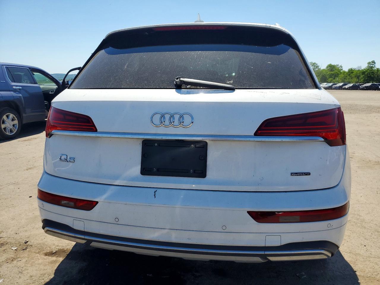 2023 AUDI Q5 quattro Premium