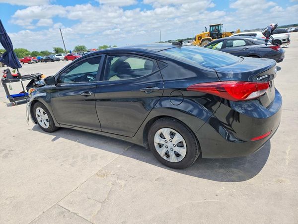 2016 HYUNDAI ELANTRA