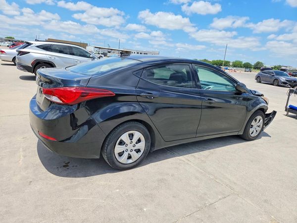 2016 HYUNDAI ELANTRA