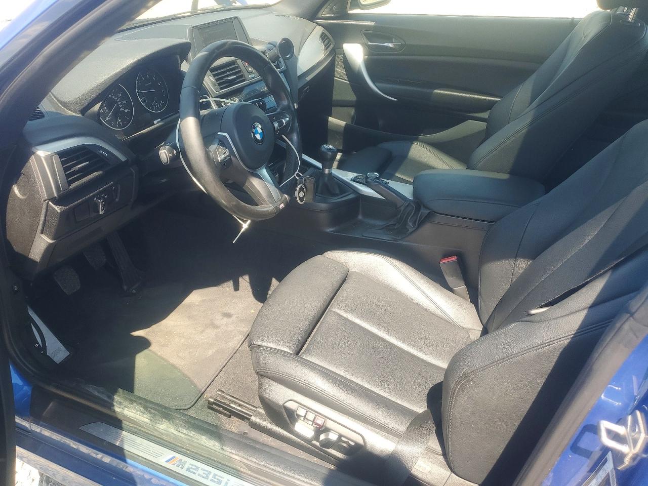 2016 BMW M235I