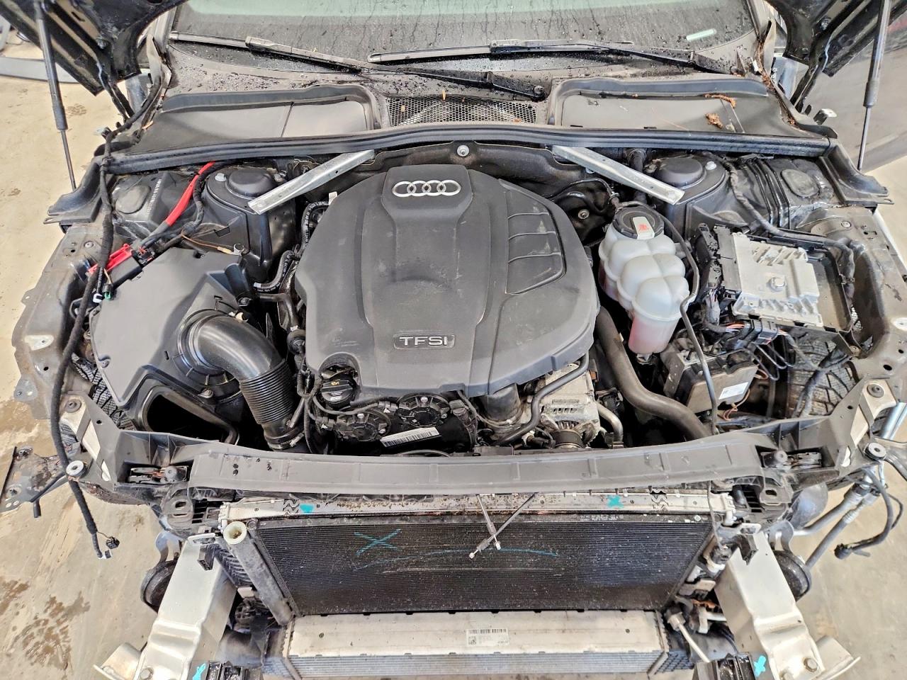 2019 AUDI A4 quattro Premium Plus