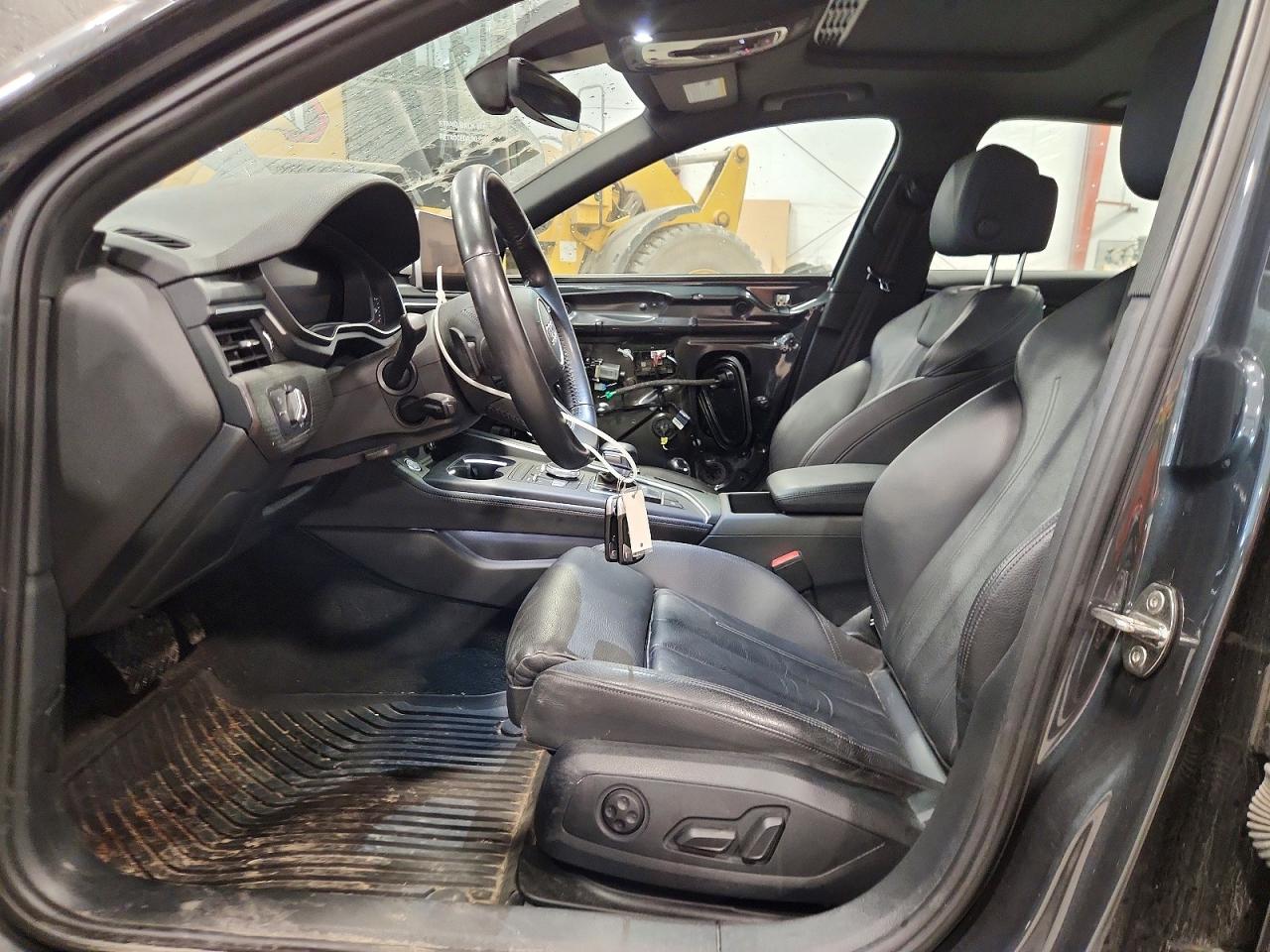 2019 AUDI A4 quattro Premium Plus