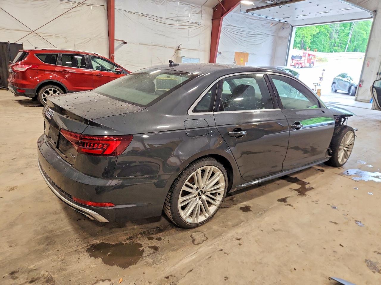 2019 AUDI A4 quattro Premium Plus