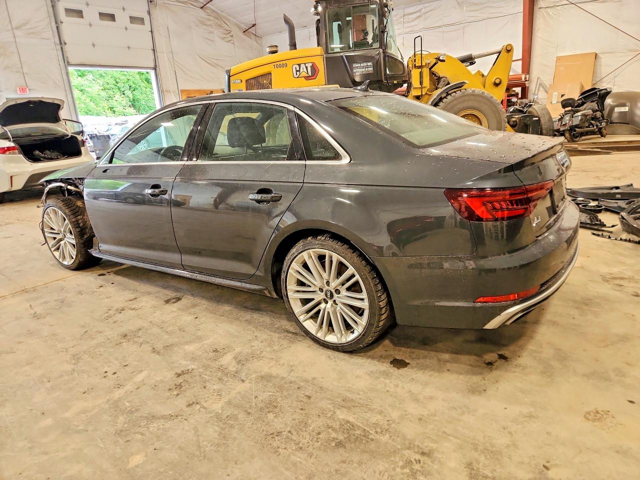 2019 AUDI A4 quattro Premium Plus