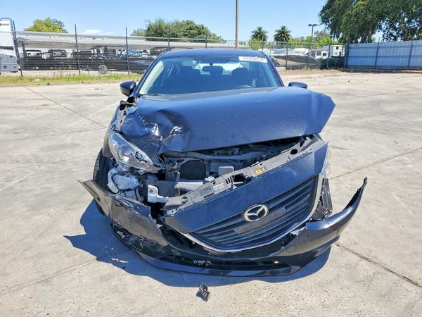 2014 MAZDA 3 Touring/GS