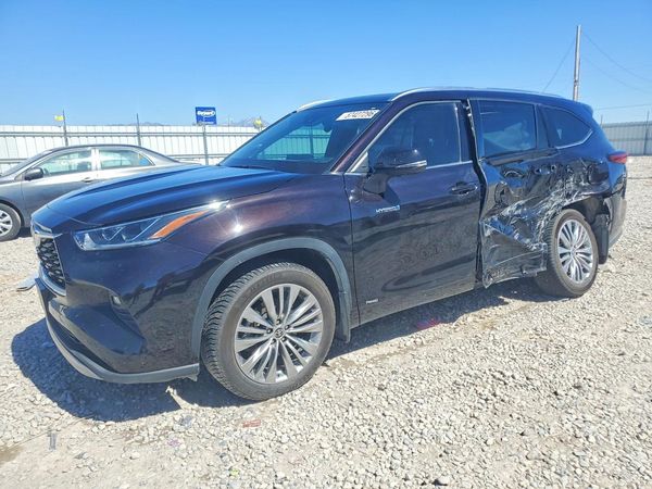 2021 TOYOTA HIGHLANDER Platinum