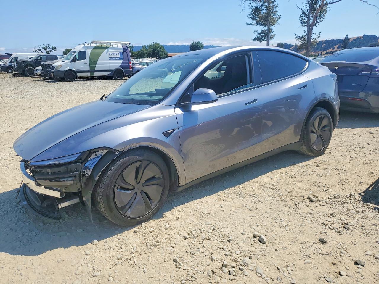 2026 TESLA MODEL Y