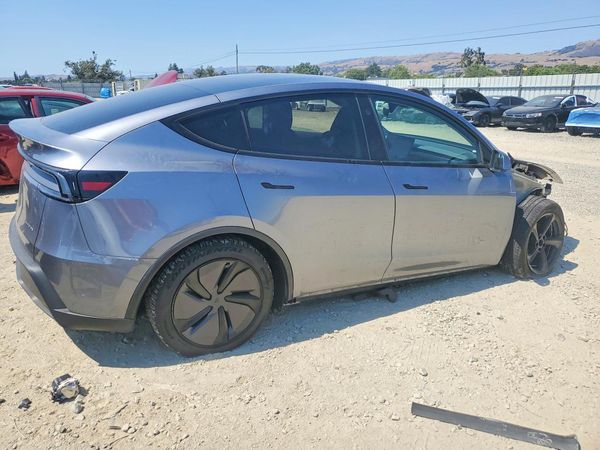 2026 TESLA MODEL Y