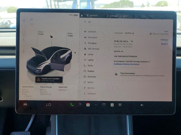 2026 TESLA MODEL Y