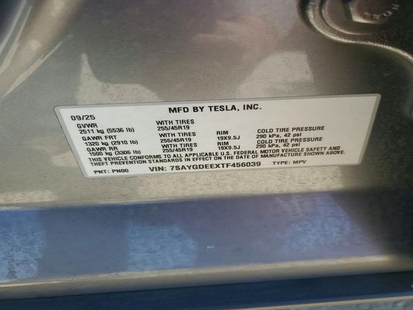 2026 TESLA MODEL Y