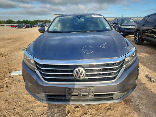 2020 VOLKSWAGEN PASSAT SE