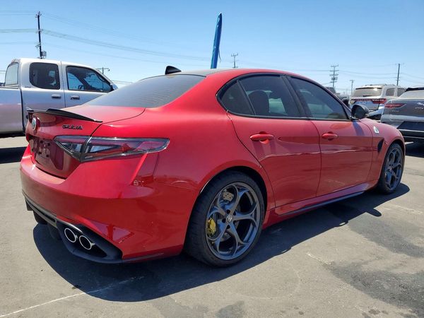 2024 ALFA ROMEO GIULIA QUADRIFOGLIO RWD