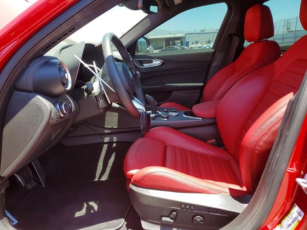 2024 ALFA ROMEO GIULIA QUADRIFOGLIO RWD