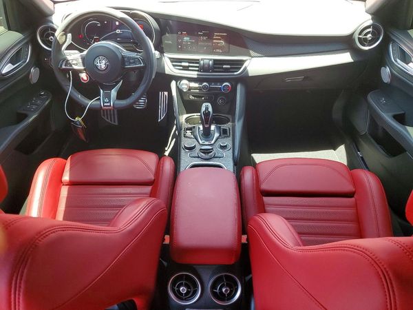 2024 ALFA ROMEO GIULIA QUADRIFOGLIO RWD
