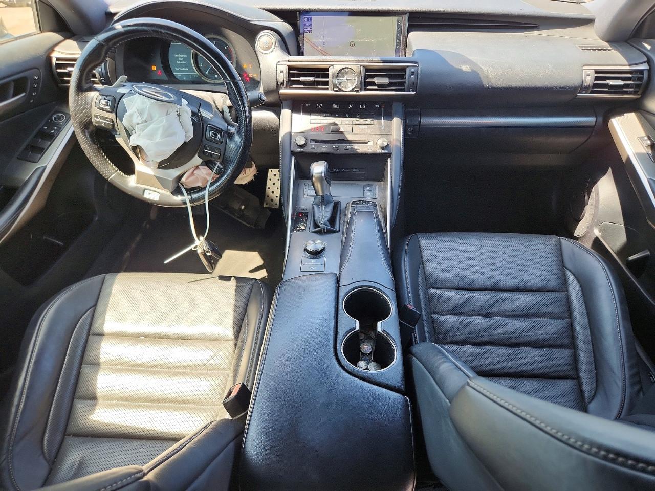 2018 LEXUS IS 300