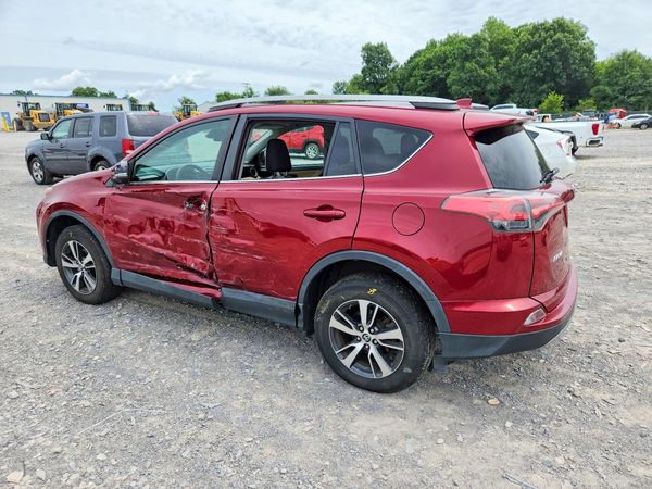2018 TOYOTA RAV4 Adventure/XLE