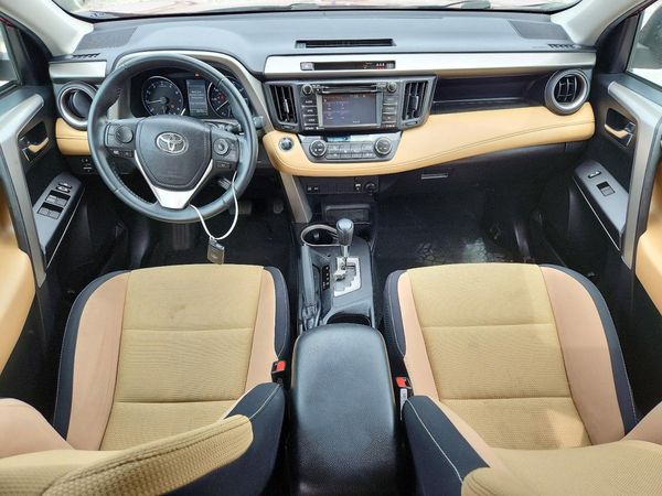 2018 TOYOTA RAV4 Adventure/XLE