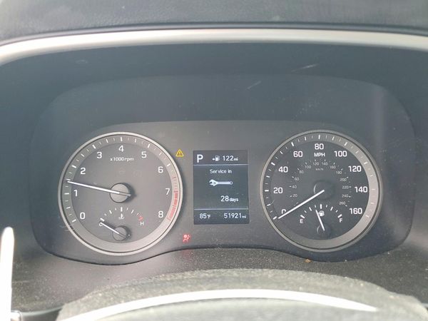 2020 HYUNDAI TUCSON SE