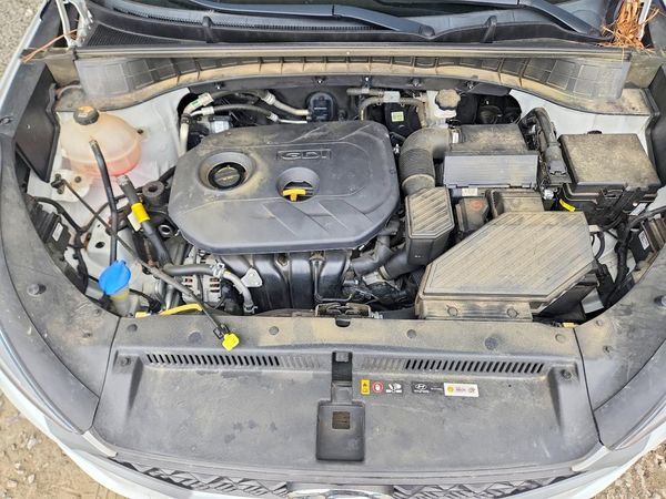 2021 HYUNDAI TUCSON SE