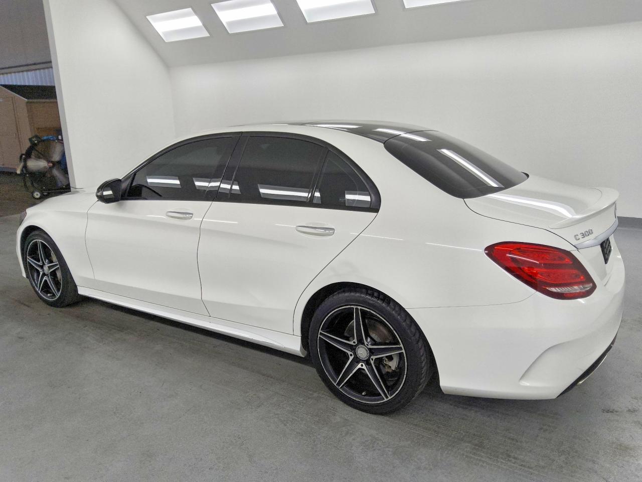 2016 MERCEDES-BENZ C C300-4M