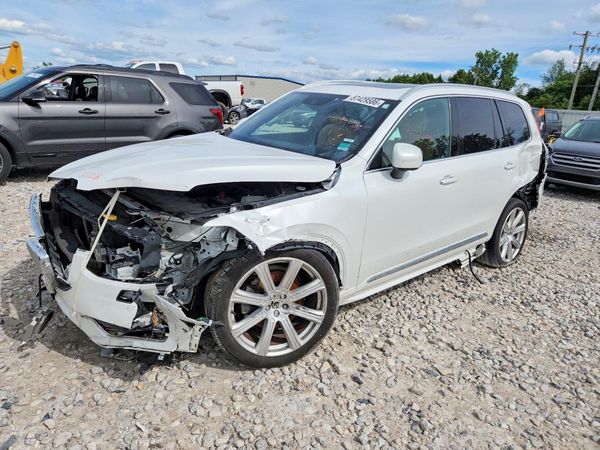 2019 VOLVO XC90 Inscription — Front 3/4