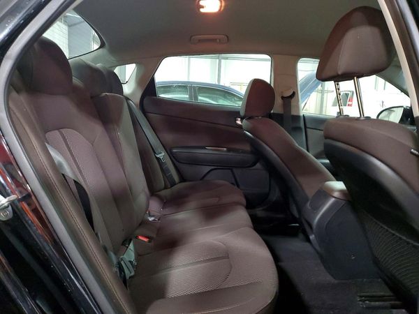 2019 KIA OPTIMA LX, S