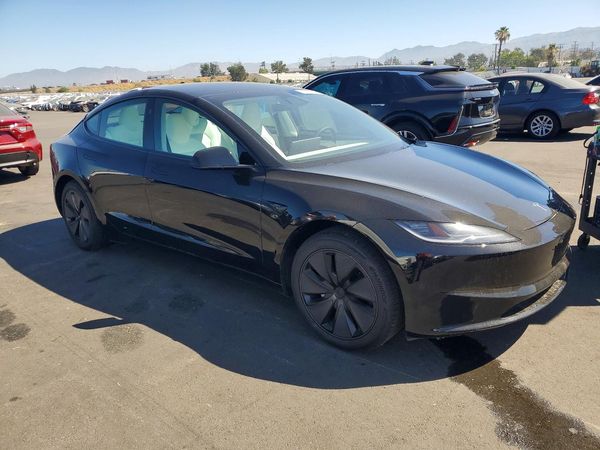 2025 TESLA MODEL 3