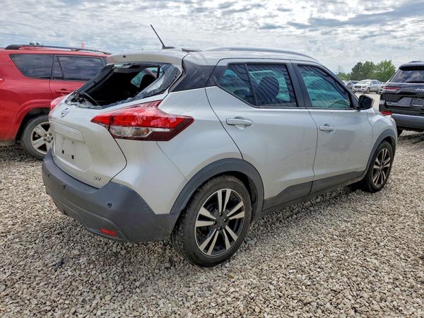 2020 NISSAN KICKS