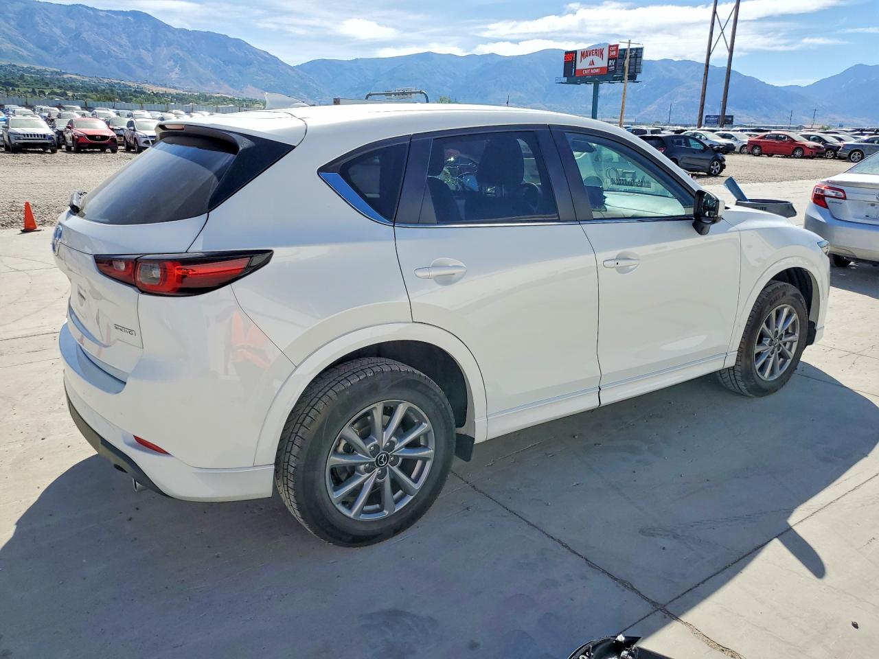 2024 MAZDA CX-5 Preferred Package
