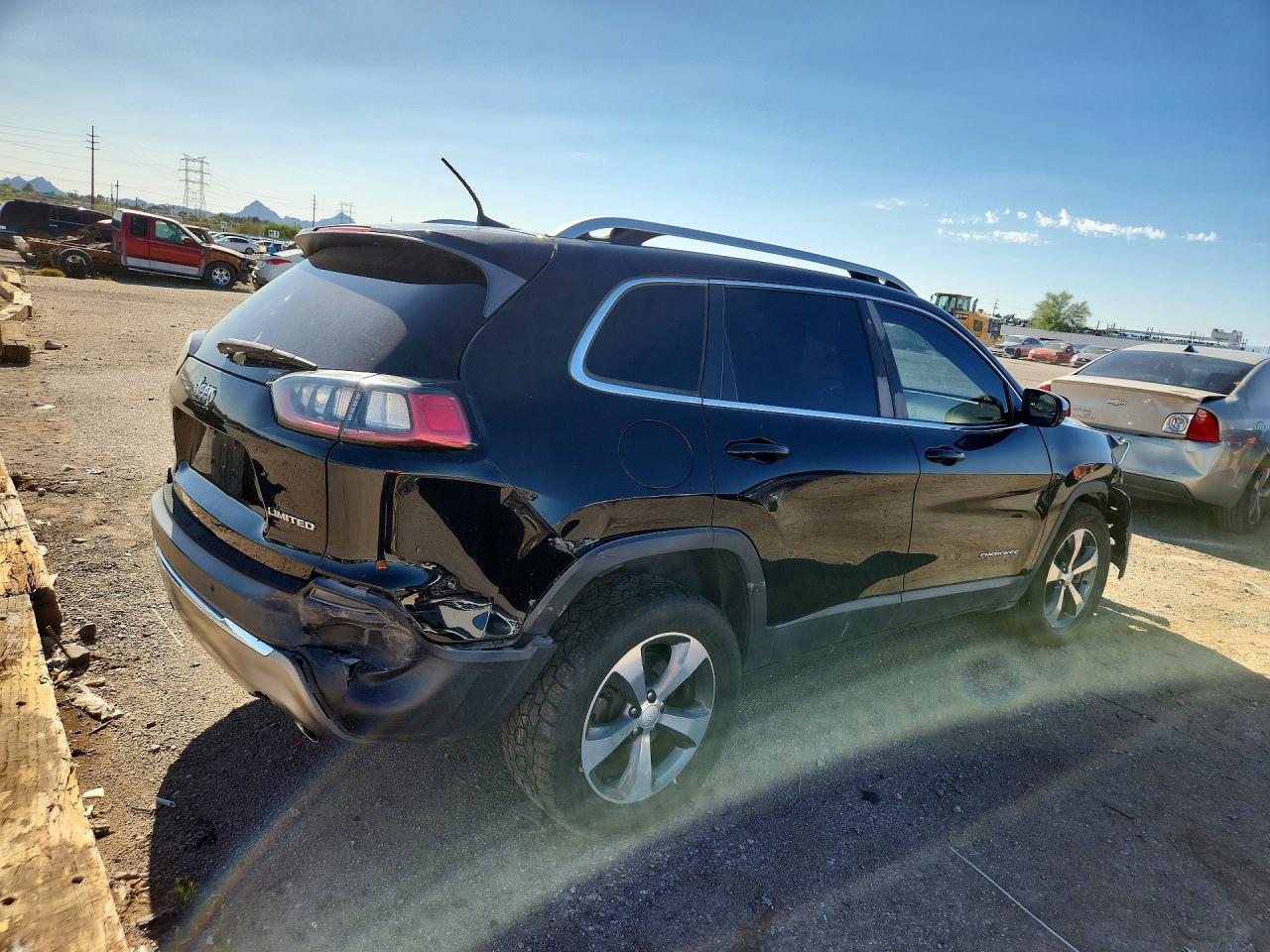 2019 JEEP CHEROKEE LIMITED 4X4