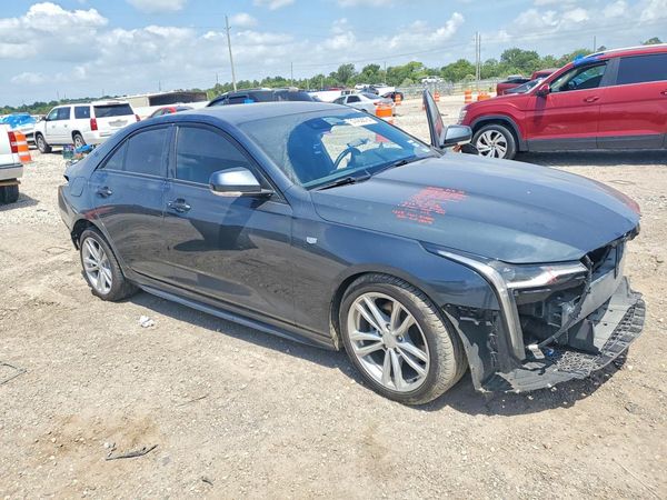 2021 CADILLAC CT4