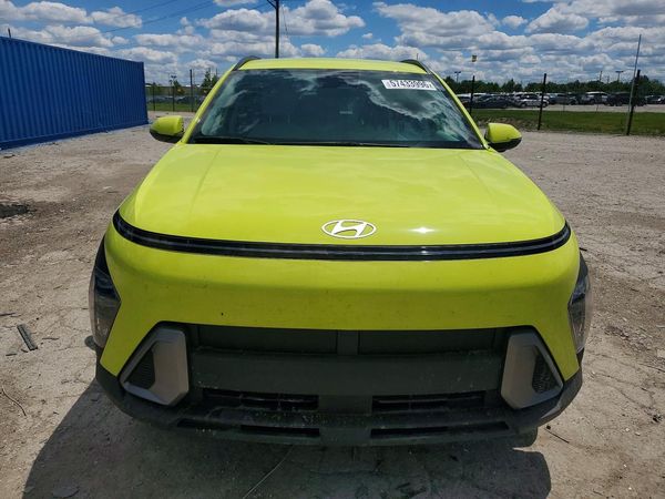 2024 HYUNDAI KONA SE