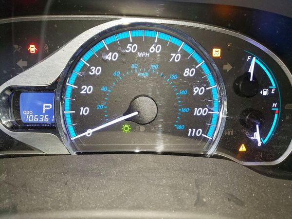2014 TOYOTA SIENNA