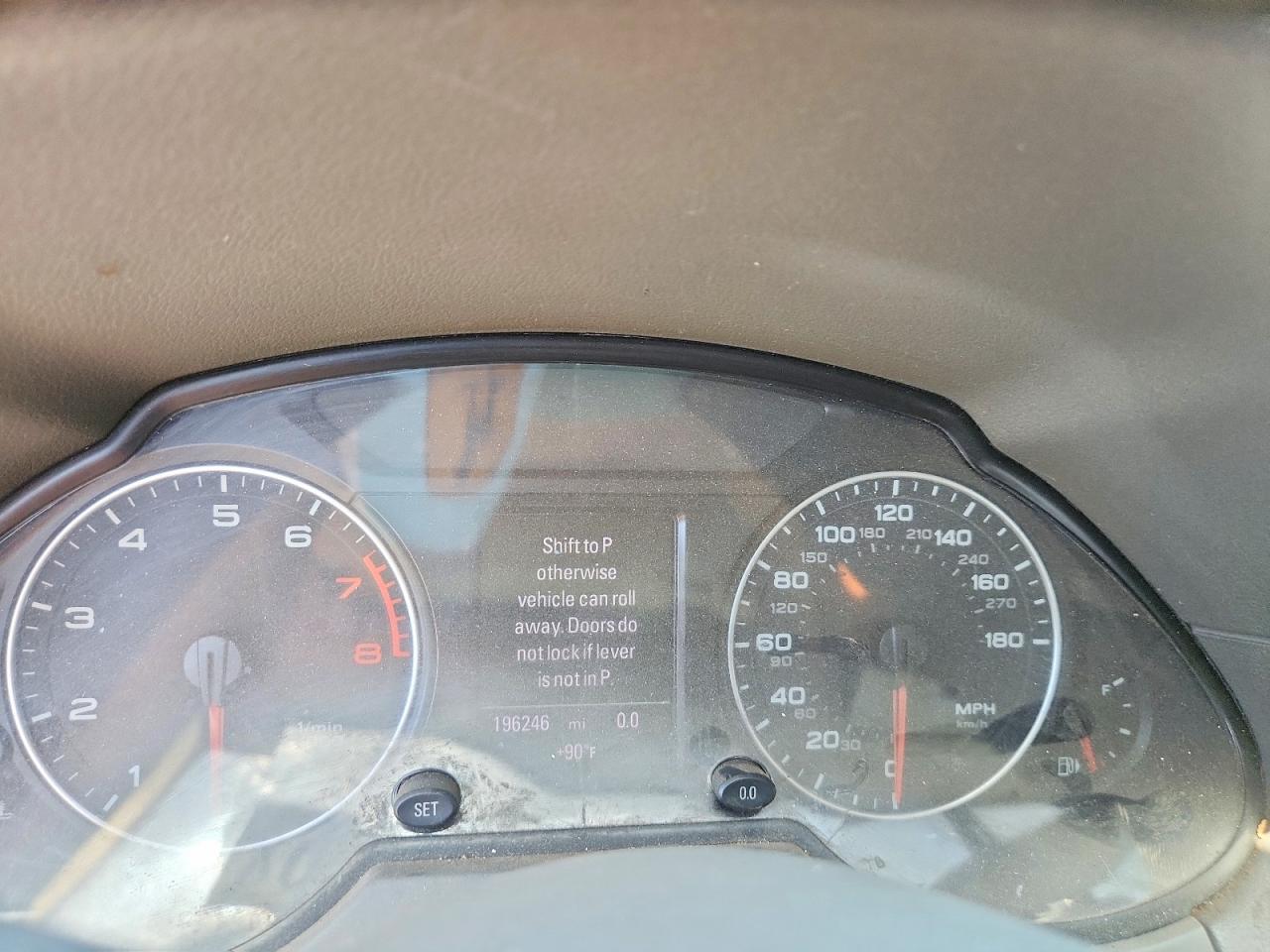 2012 AUDI Q5 Premium Plus