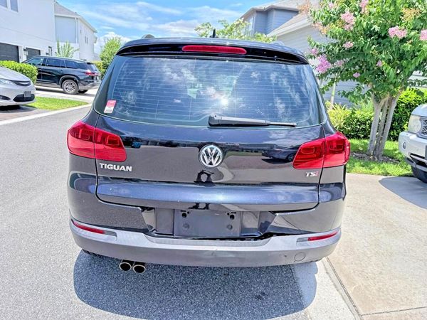 2017 VOLKSWAGEN TIGUAN