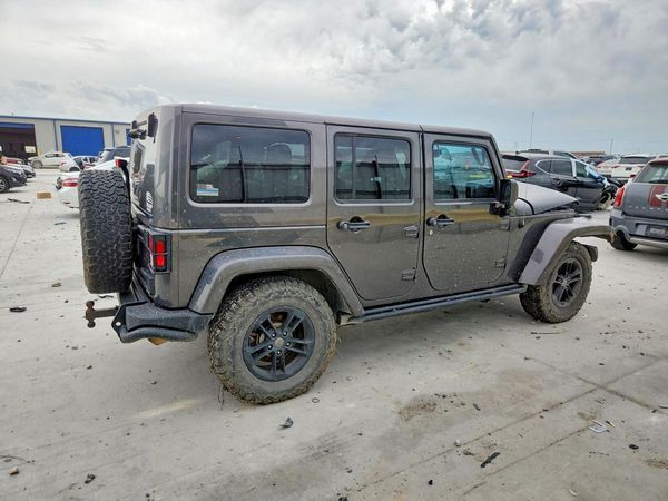 2017 JEEP WRANGLER UNLIMITED SAHARA 4X4