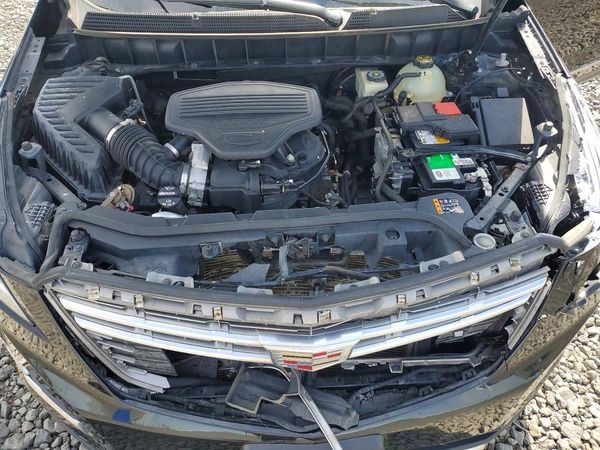 2017 CADILLAC XT5 Platinum