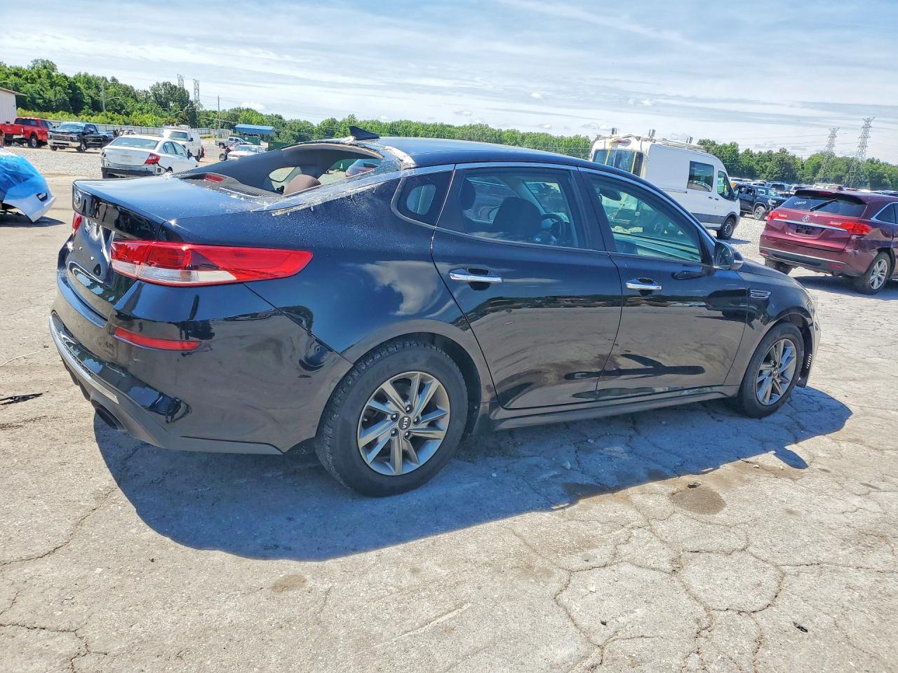 2019 KIA OPTIMA LX, S