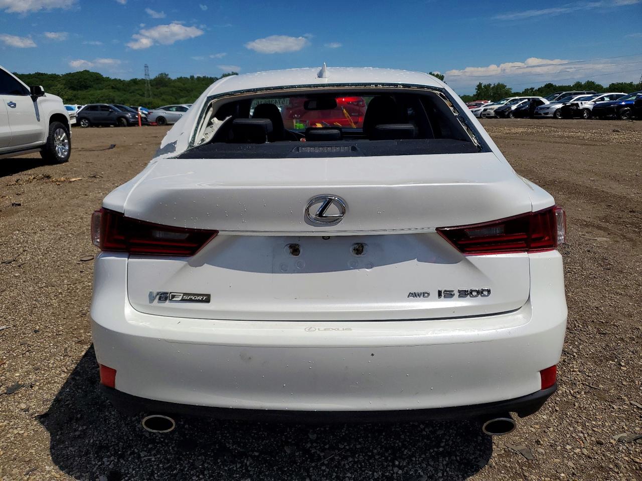 2016 LEXUS IS 300