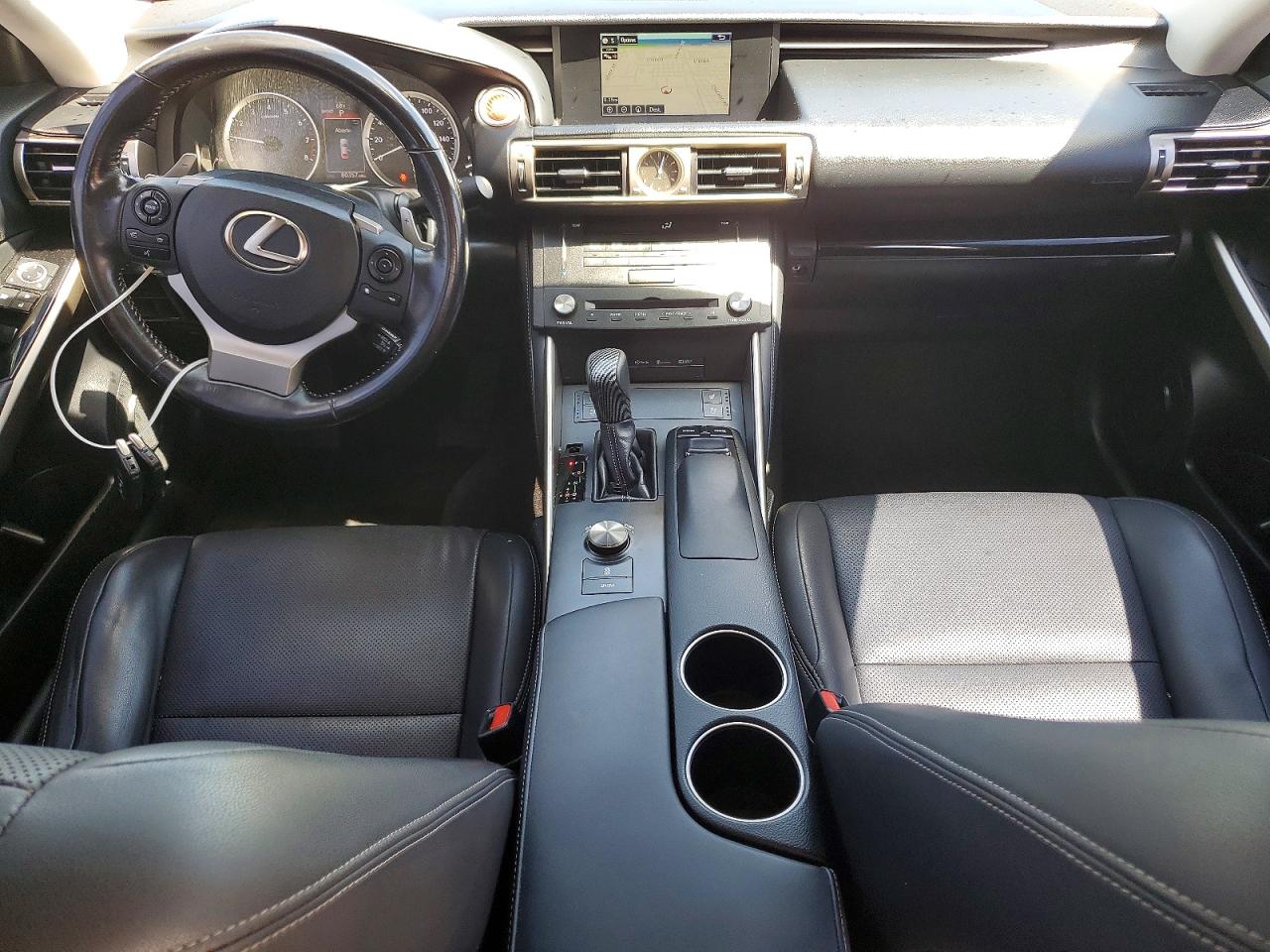 2016 LEXUS IS 300
