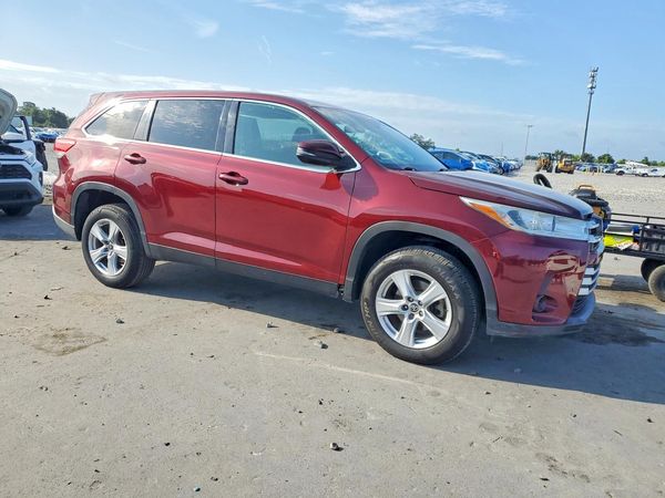 2019 TOYOTA HIGHLANDER LE/LE Plus