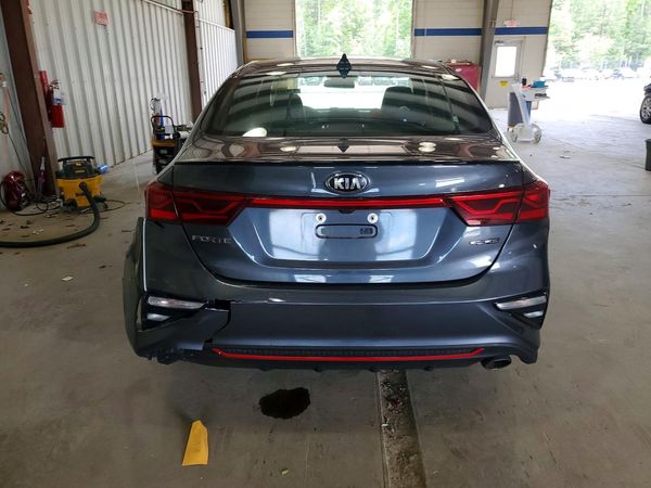 2021 KIA FORTE GT Line