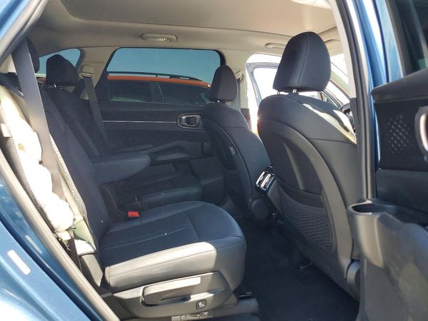 2025 KIA SORENTO EX (FWD),  EX (AWD)
