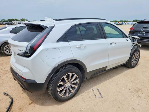2023 CADILLAC XT4 Sport