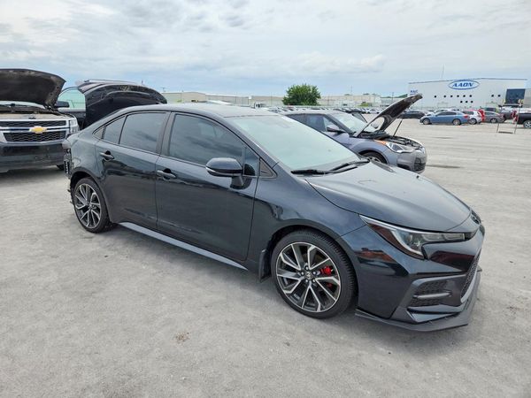 2022 TOYOTA COROLLA