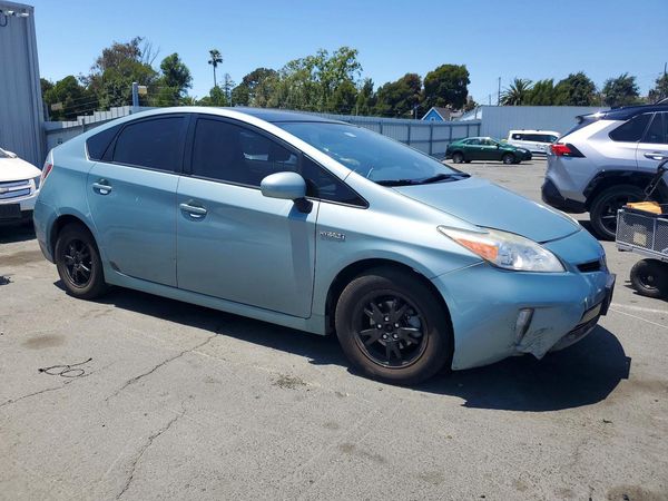 2012 TOYOTA PRIUS