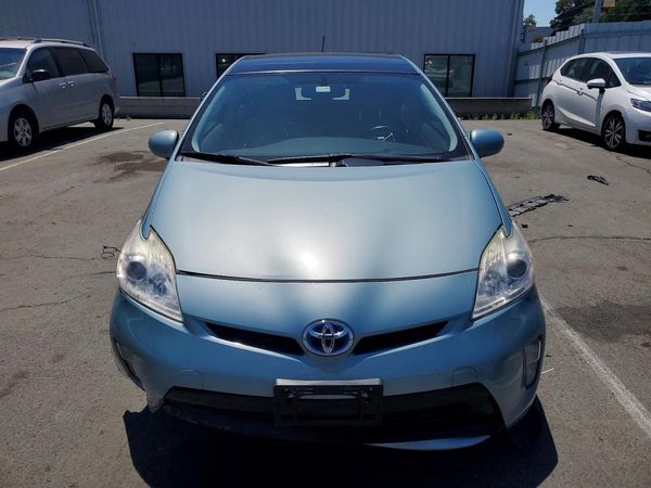 2012 TOYOTA PRIUS