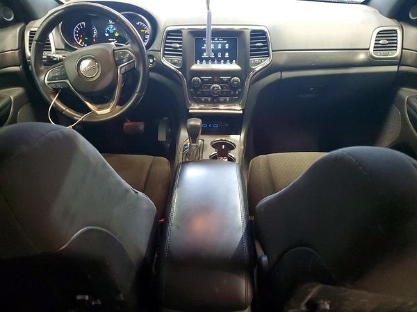 2018 JEEP GRAND CHEROKEE LAREDO 4X4