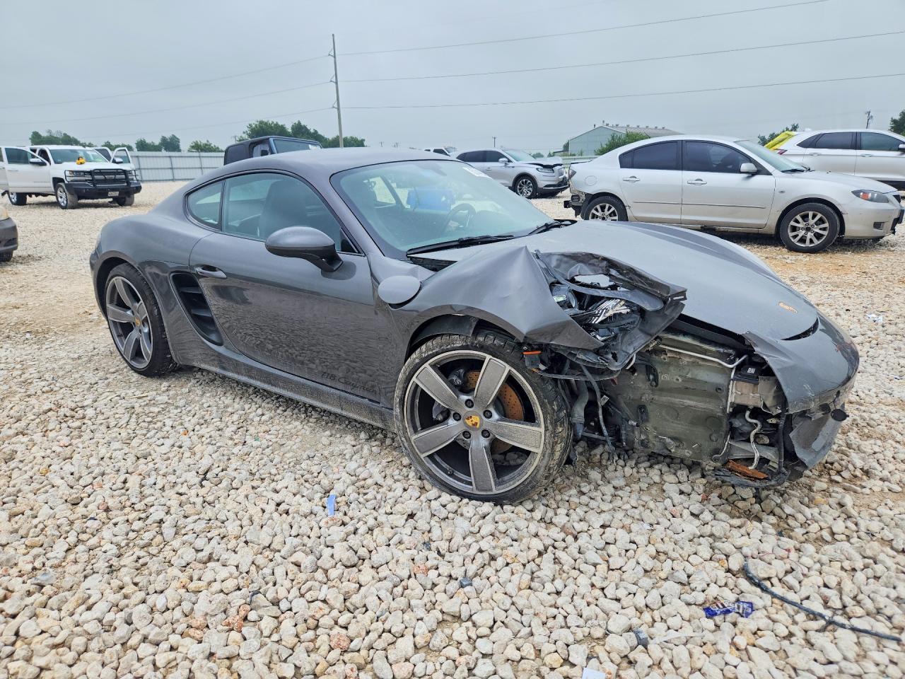 2018 PORSCHE CAYMAN